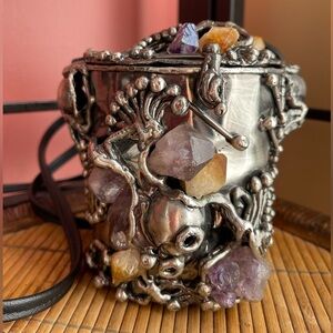 Vintage 80s amethyst brutalist purse